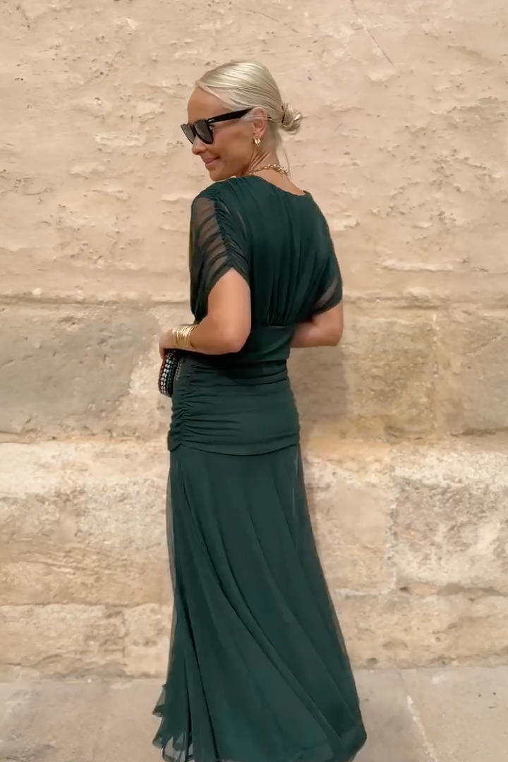 Lucía| Elegante vestido largo de fiesta con escote en V
