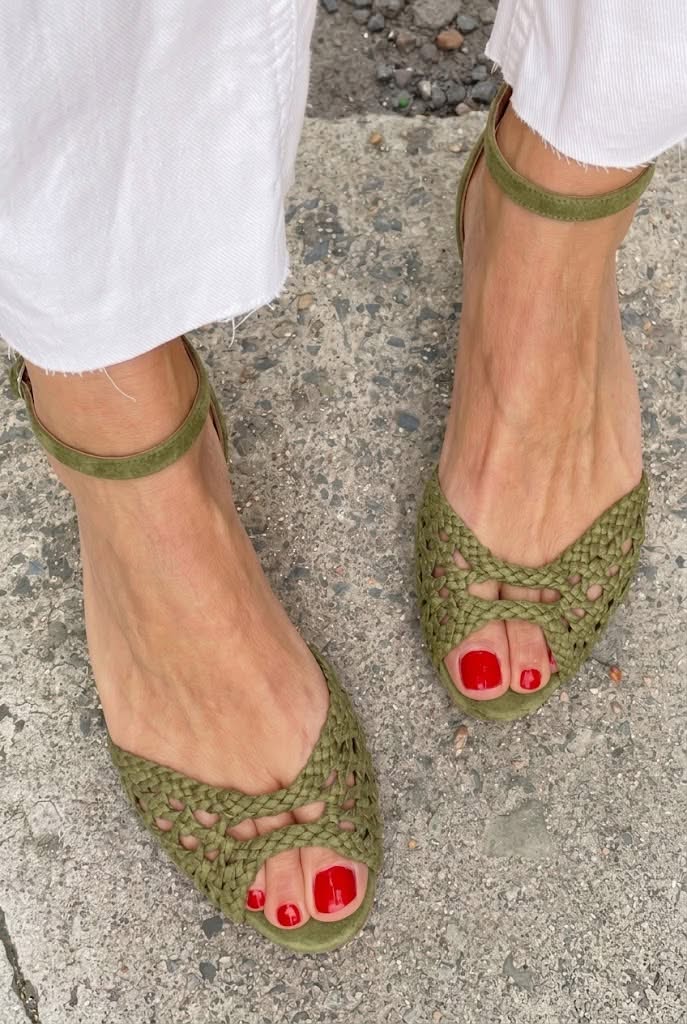 Isabel| Sandalias Doradas Trenzadas