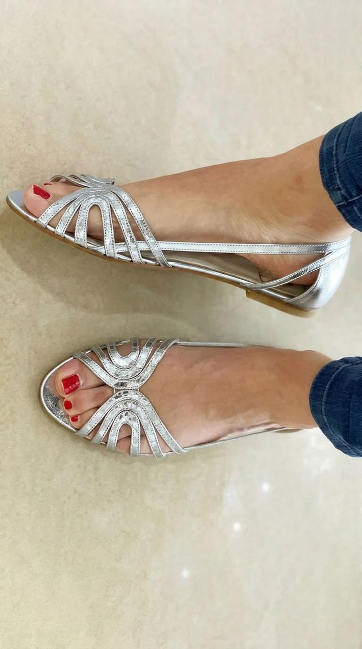 Leonor | Sandalias doradas de Verano