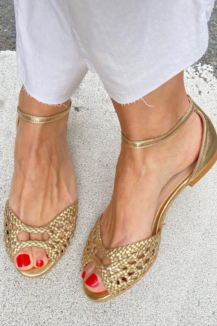 Isabel| Sandalias Doradas Trenzadas