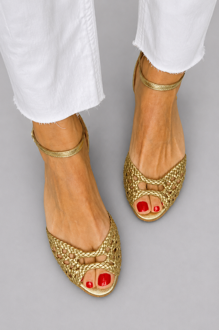 Isabel| Sandalias Doradas Trenzadas