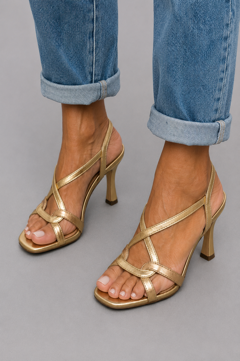 Elisa | Sandalias Doradas Encanto de Verano