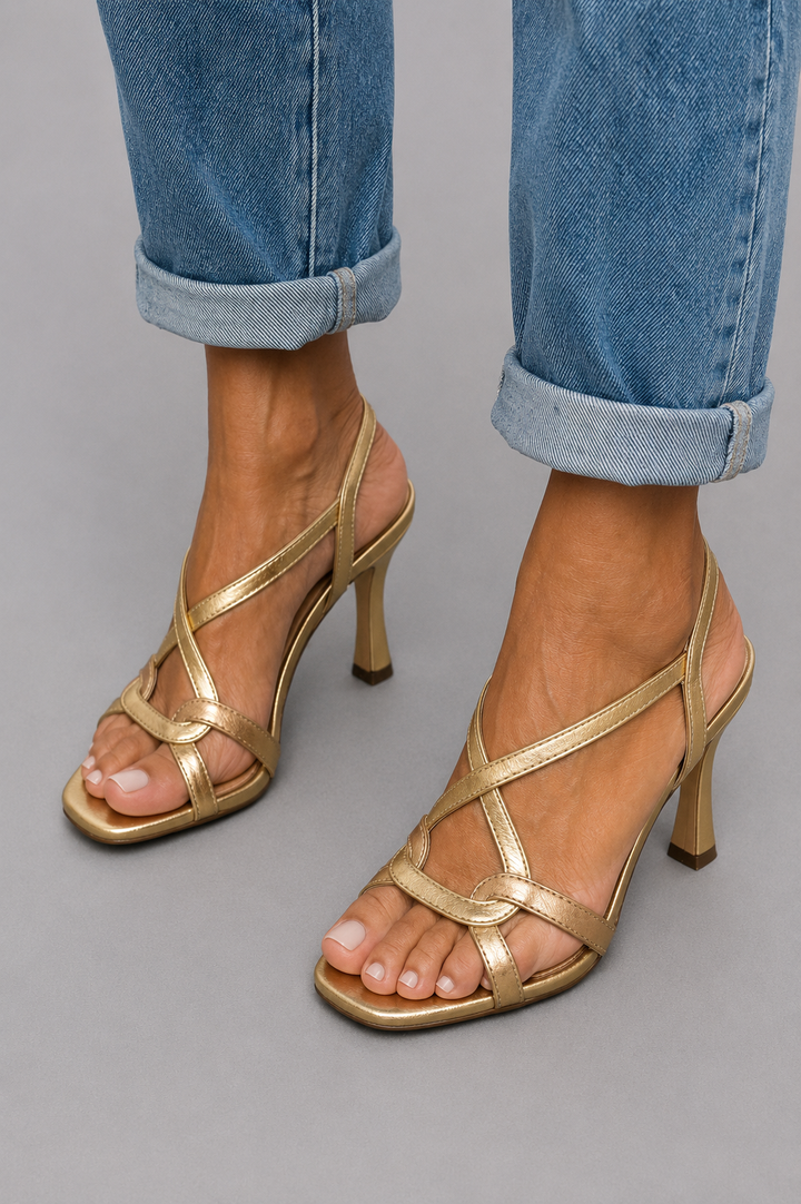 Elisa | Sandalias Doradas Encanto de Verano
